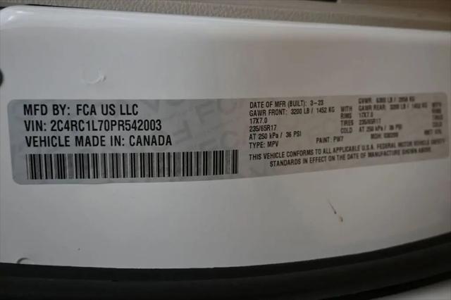 2023 Chrysler Pacifica Hybrid Touring L