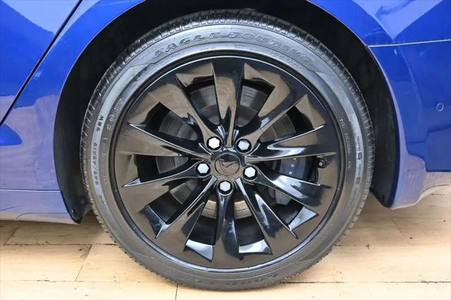 2020 Tesla Model S Long Range Plus Dual Motor All-Wheel Drive