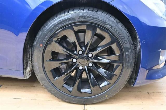 2020 Tesla Model S Long Range Plus Dual Motor All-Wheel Drive