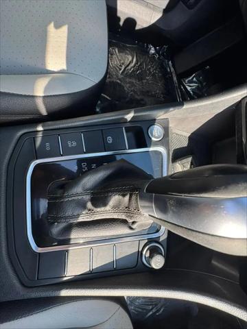 2019 Volkswagen Jetta 1.4T R-Line