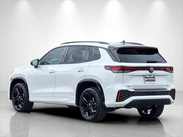 2026 Volkswagen Tiguan SE R-Line Black