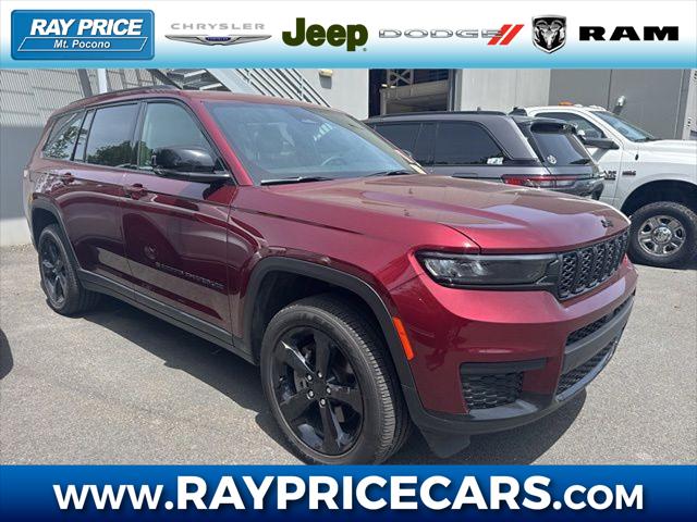 2025 Jeep Grand Cherokee L Altitude 4x4 2025 Jeep Grand Cherokee L Altitude 4x4