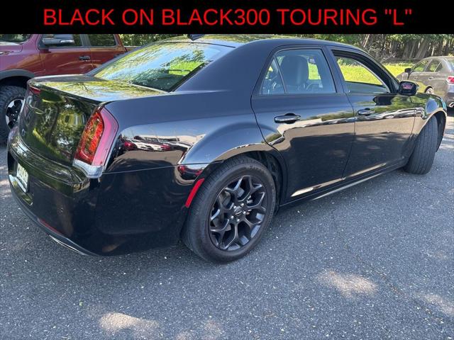 2022 Chrysler 300 Touring L AWD