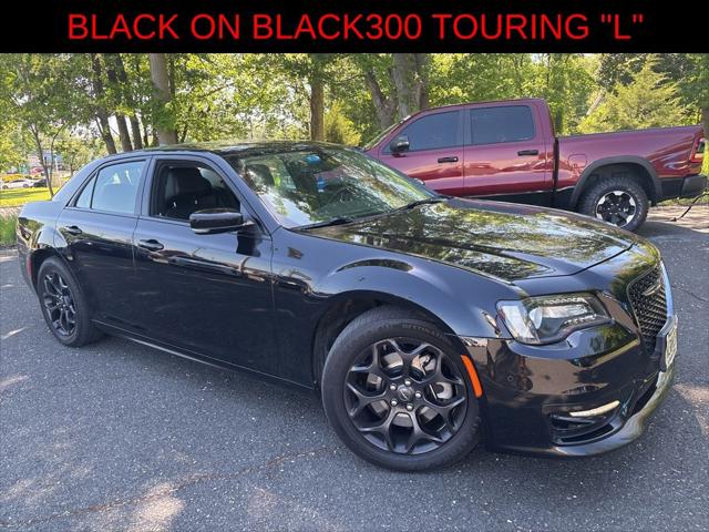 2022 Chrysler 300 Touring L AWD