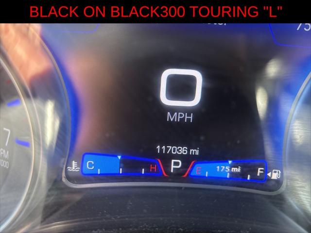 2022 Chrysler 300 Touring L AWD