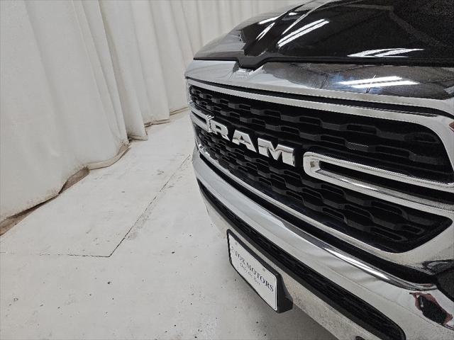 2023 Ram 1500 Big Horn Crew Cab 4x4 5'7" Box