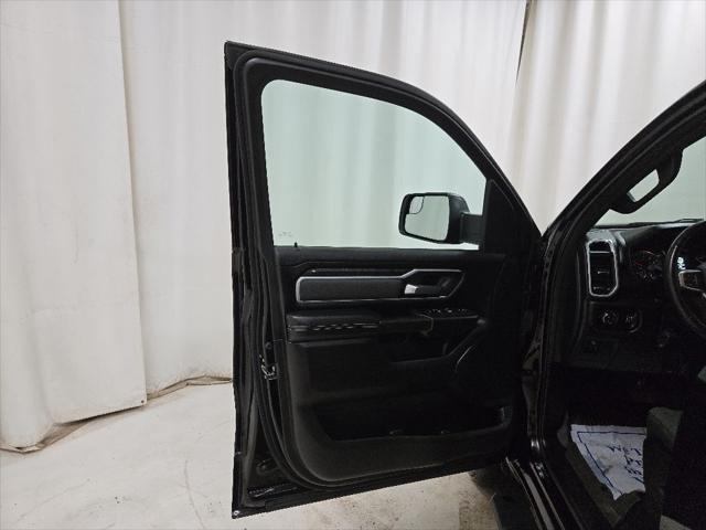 2023 Ram 1500 Big Horn Crew Cab 4x4 5'7" Box