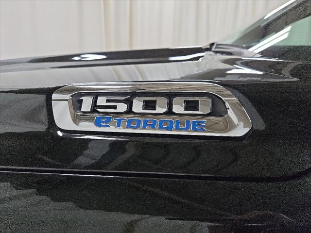 2023 Ram 1500 Big Horn Crew Cab 4x4 5'7" Box