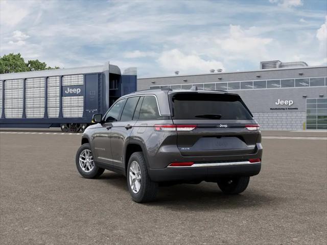 2026 Jeep Grand Cherokee Altitude 4x4