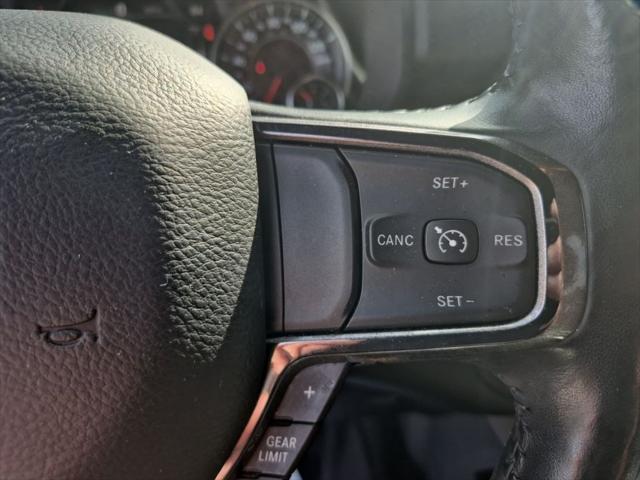 2020 Ram 1500 Big Horn Crew Cab 4x4 5'7" Box