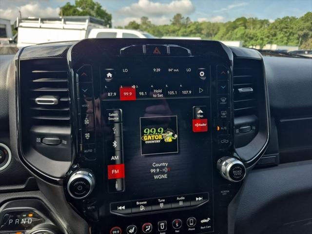 2020 Ram 1500 Big Horn Crew Cab 4x4 5'7" Box