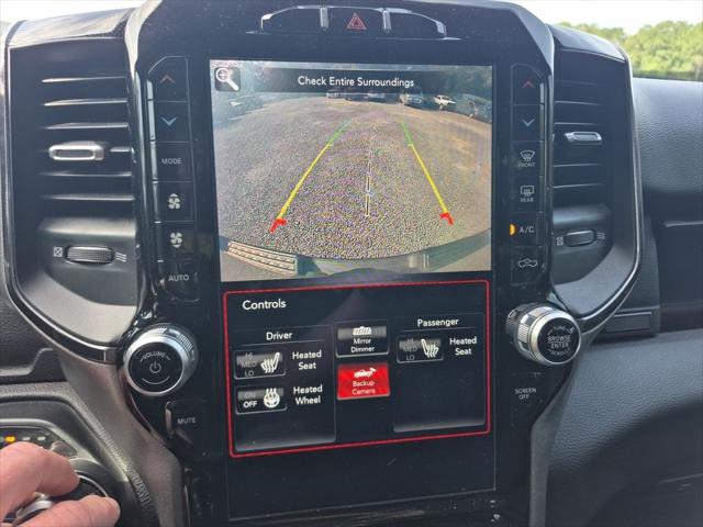 2020 Ram 1500 Big Horn Crew Cab 4x4 5'7" Box