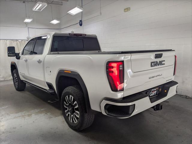 2025 GMC Sierra 2500HD 4WD Crew Cab Standard Bed Denali Ultimate