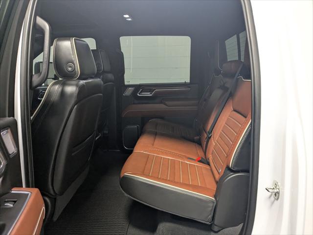 2025 GMC Sierra 2500HD 4WD Crew Cab Standard Bed Denali Ultimate
