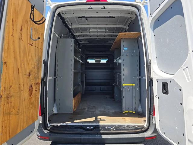 2023 Mercedes-Benz Sprinter 2500 Standard Roof 4-Cyl Diesel HO