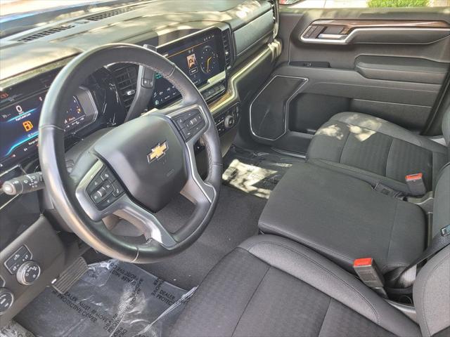 2025 Chevrolet Silverado 1500 4WD Crew Cab Standard Bed LT