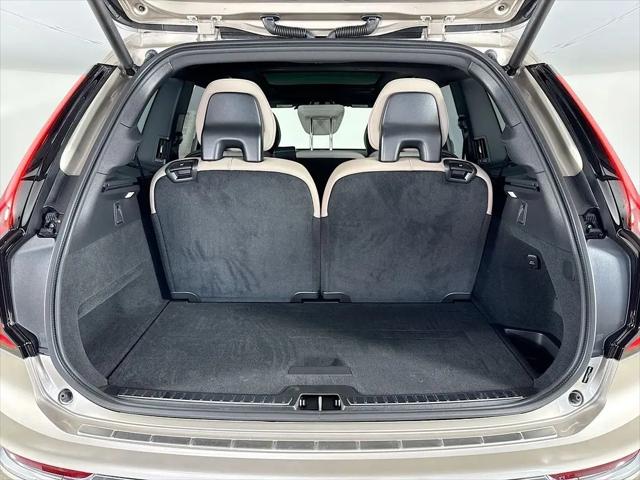 2026 Volvo XC90 Plug-In Hybrid Plus, T8 AWD, Electric/Gasoline, Bright, 7 Seats