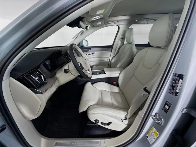 2026 Volvo XC90 Plug-In Hybrid Ultra, T8 AWD, Electric/Gasoline, Bright, 7 Seats