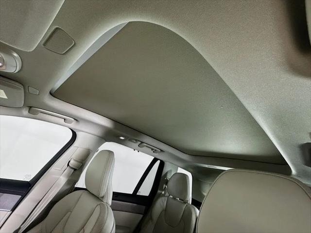 2026 Volvo XC90 Plug-In Hybrid Ultra, T8 AWD, Electric/Gasoline, Bright, 7 Seats