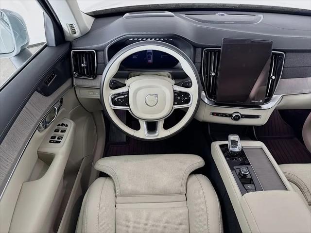 2026 Volvo XC90 Plug-In Hybrid Ultra, T8 AWD, Electric/Gasoline, Bright, 7 Seats