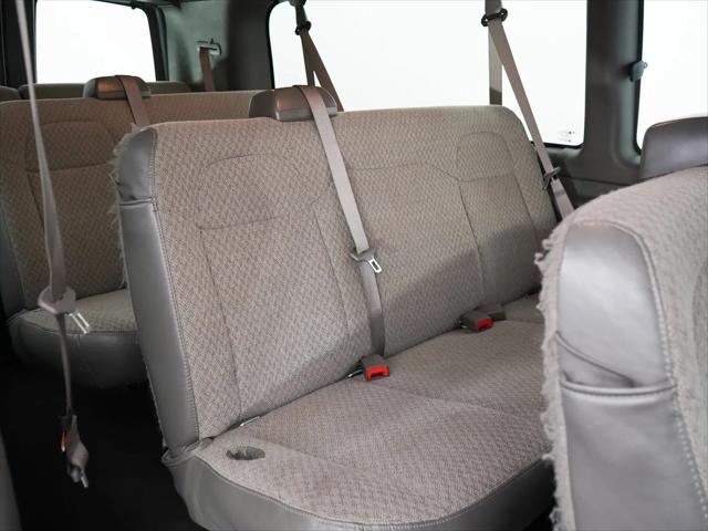 2025 Chevrolet Express Passenger RWD 3500 Extended Wheelbase LT