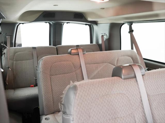 2025 Chevrolet Express Passenger RWD 3500 Extended Wheelbase LT
