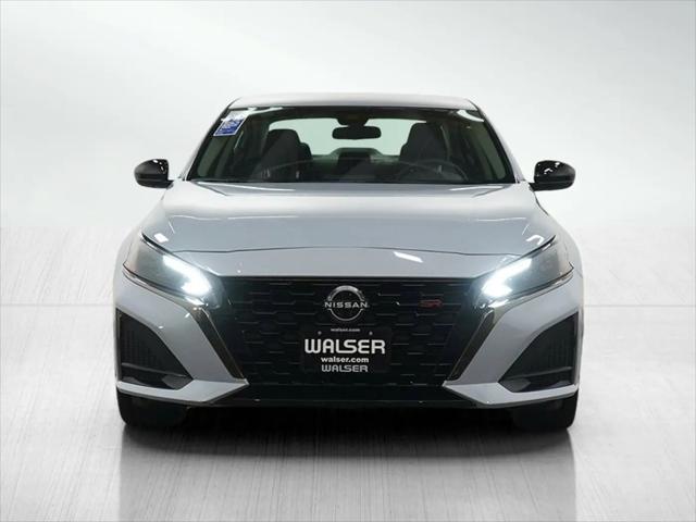 2023 Nissan Altima SR Intelligent AWD