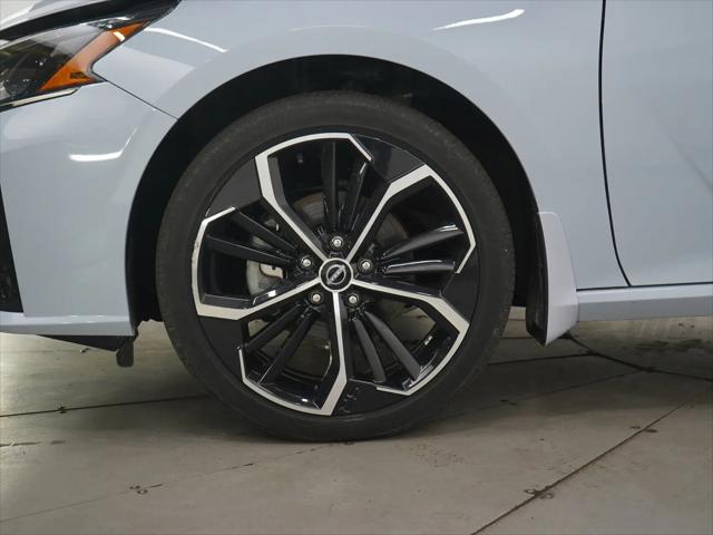 2023 Nissan Altima SR Intelligent AWD