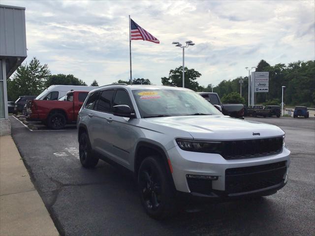 2025 Jeep Grand Cherokee L Limited 4x4 2025 Jeep Grand Cherokee L Limited 4x4