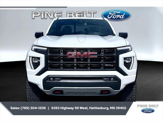 2023 GMC Canyon 4WD Crew Cab Short Box AT4
