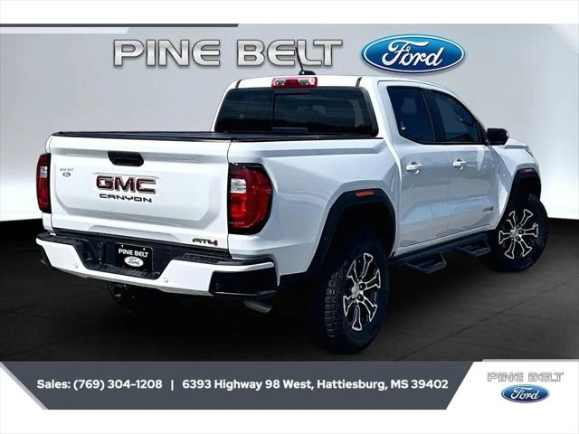 2023 GMC Canyon 4WD Crew Cab Short Box AT4