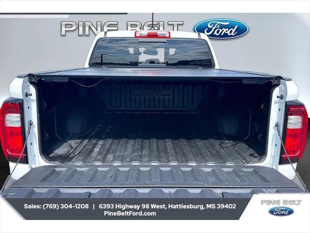 2023 GMC Canyon 4WD Crew Cab Short Box AT4