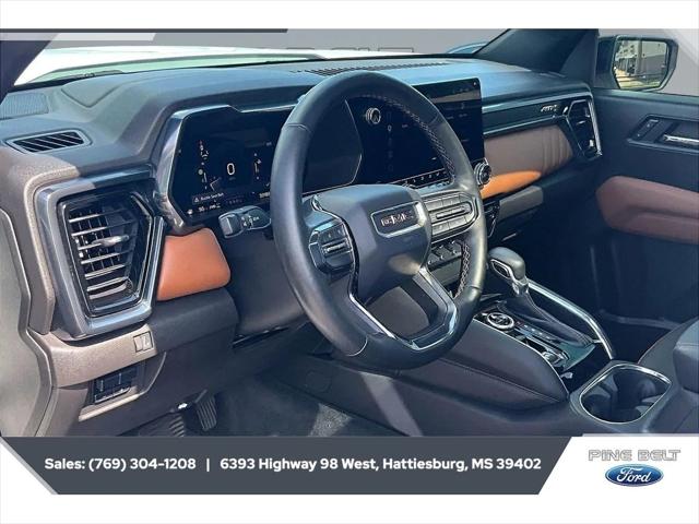2023 GMC Canyon 4WD Crew Cab Short Box AT4