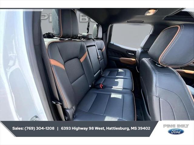 2023 GMC Canyon 4WD Crew Cab Short Box AT4