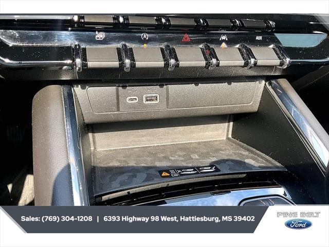 2023 GMC Canyon 4WD Crew Cab Short Box AT4
