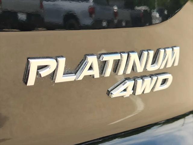 2025 Nissan Pathfinder Platinum 4WD
