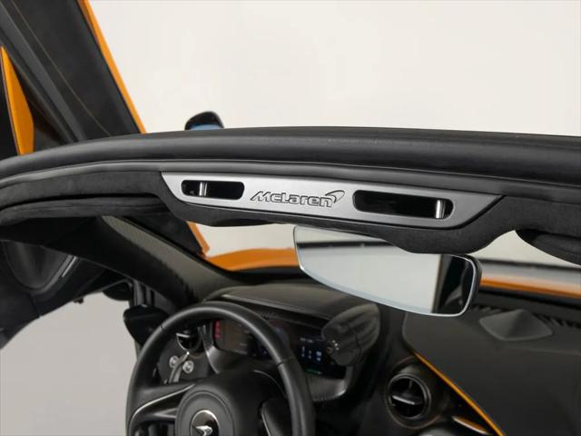 2024 McLaren 750S Spider