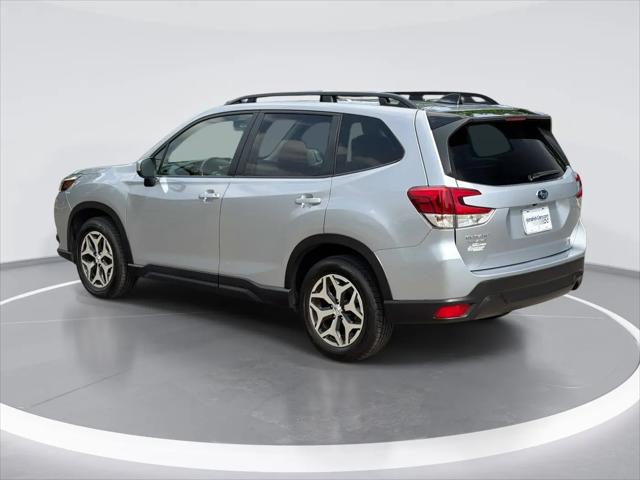 2024 Subaru Forester Premium