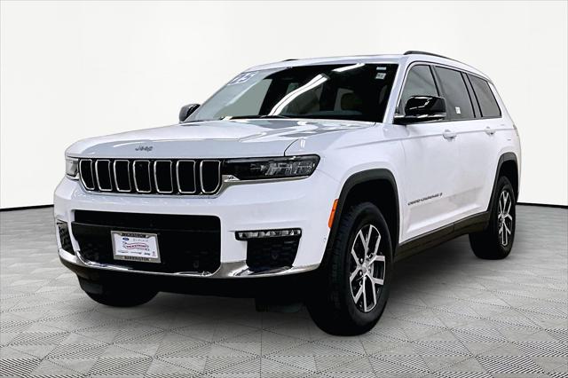 2025 Jeep Grand Cherokee L Limited 4x4 for sale in Barrington, IL