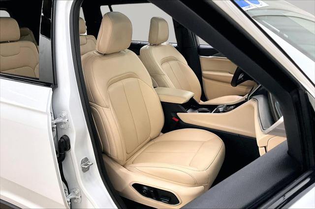 2025 Jeep Grand Cherokee L Limited 4x4