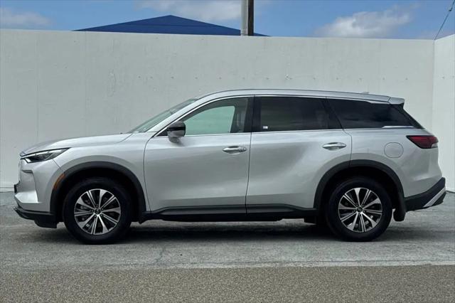 2023 INFINITI QX60 PURE