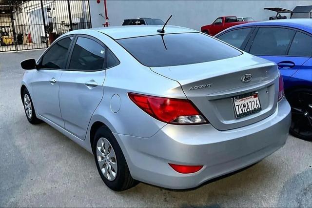 2017 Hyundai Accent SE