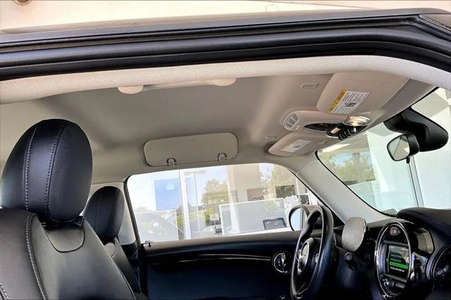 2021 MINI SE Hardtop Cooper