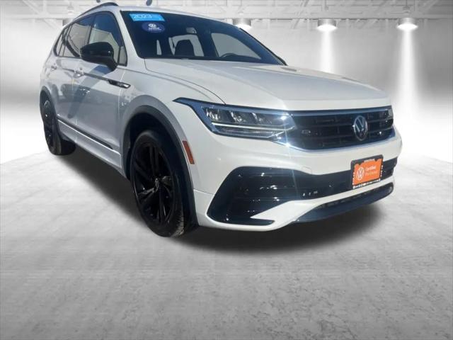 2023 Volkswagen Tiguan 2.0T SE R-Line Black