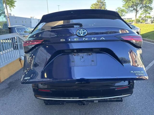 2022 Toyota Sienna Platinum