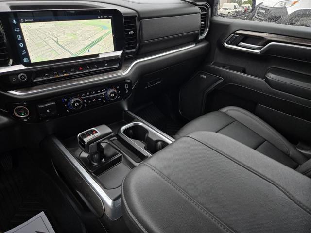2025 Chevrolet Silverado 1500 4WD Crew Cab Standard Bed LTZ