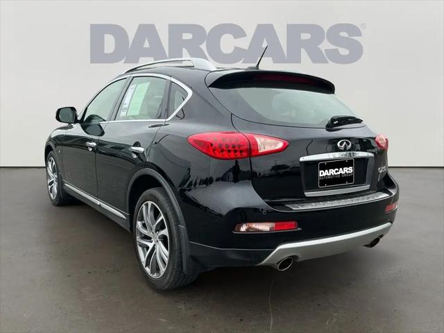 2017 INFINITI QX50 Standard