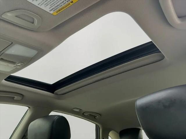 2017 INFINITI QX50 Standard