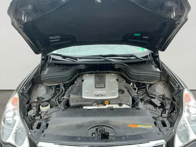2017 INFINITI QX50 Standard