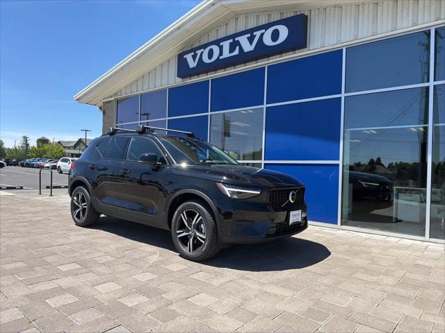 2026 Volvo XC40 Core, B5 AWD Gas (mild hybrid), Dark for sale in Bend, OR